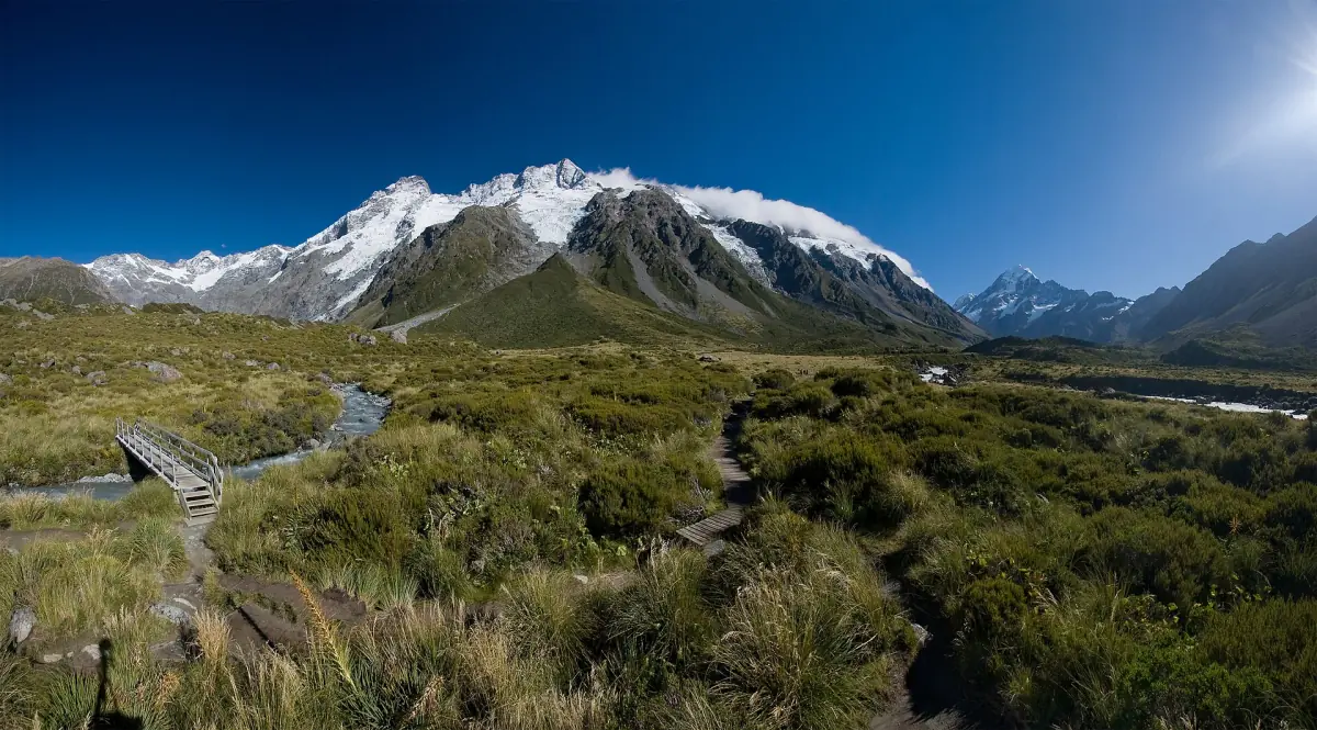 The boardwalk through the upper Hooker Valley